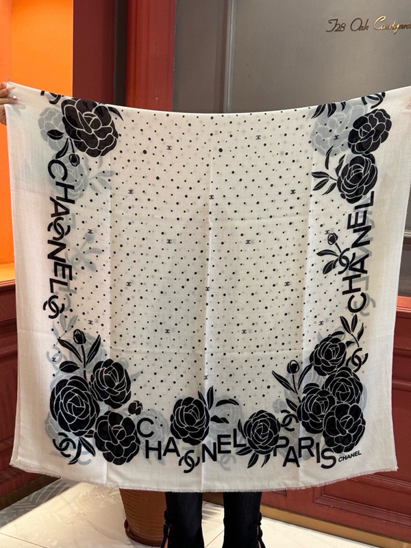 ブランドマフラー着用イメージ